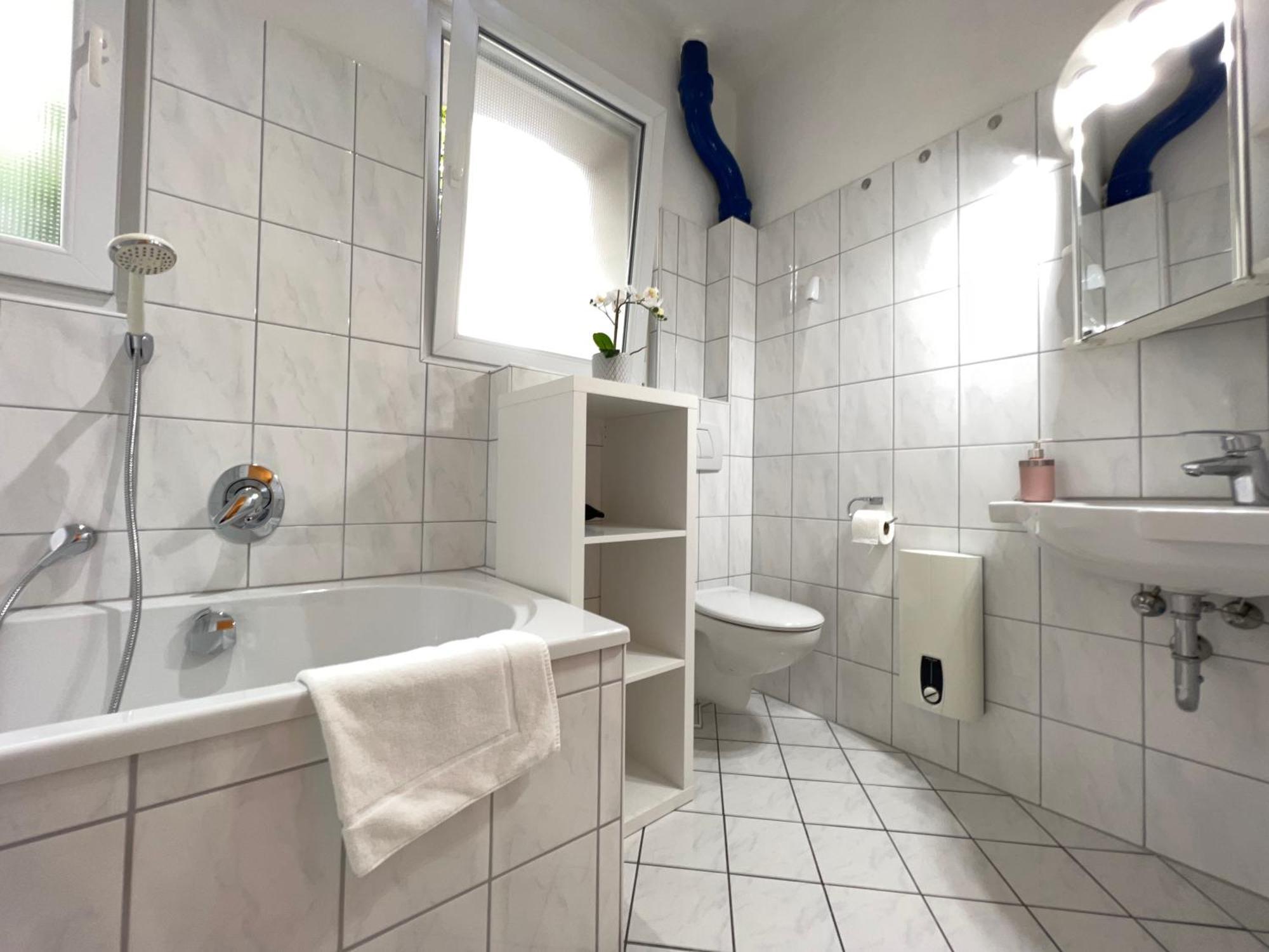 Uebernachten In Grosser Maisonette-Wohnung By Rabe Карлсруе Екстер'єр фото
