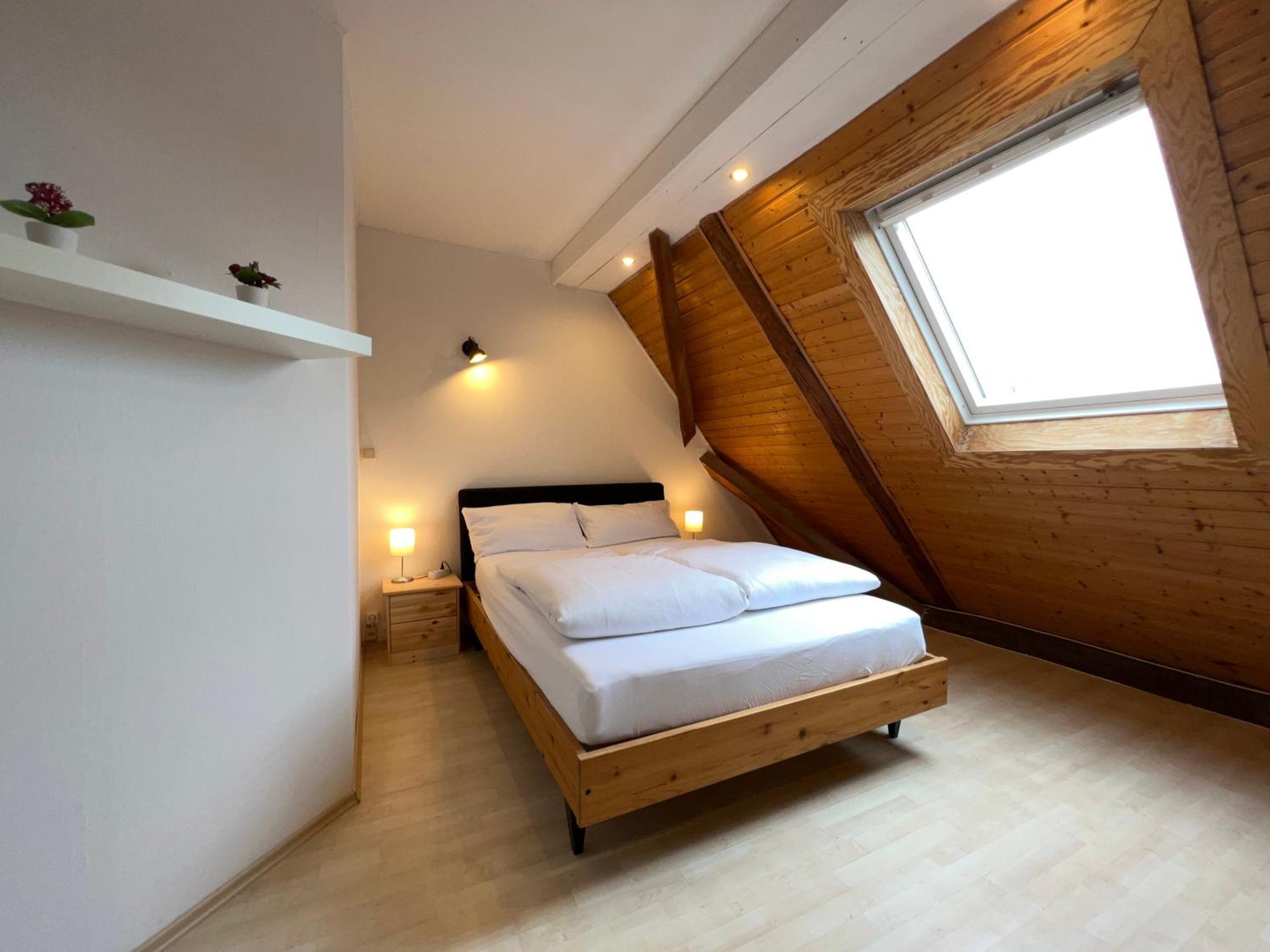 Uebernachten In Grosser Maisonette-Wohnung By Rabe Карлсруе Екстер'єр фото